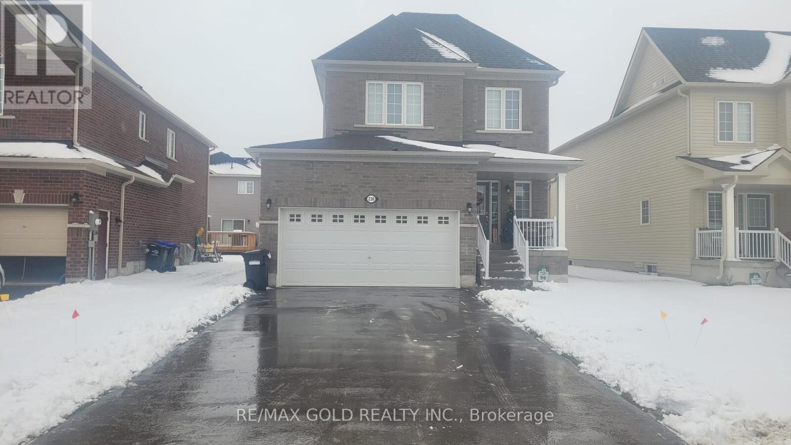 Property Photo:  230 McKenzie Drive North  ON L0M 1S0 