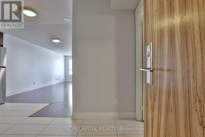 Property Photo:  60 South Town Centre Boulevard 317  ON L6G 0C5 