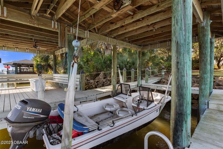 Property Photo: 46 Old Oak Drive S FL 32137