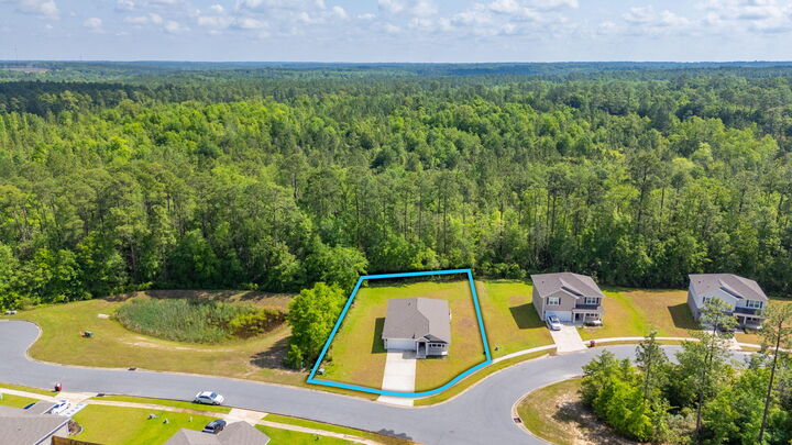 Property Photo: 6629 Spyglass Hill Road FL 32567
