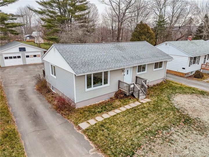 122 Crocket Street  Fredericton NB E3A 4H1 photo