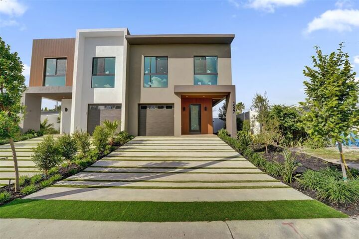 1527 NE 15th Ave  Fort Lauderdale FL 33304 photo