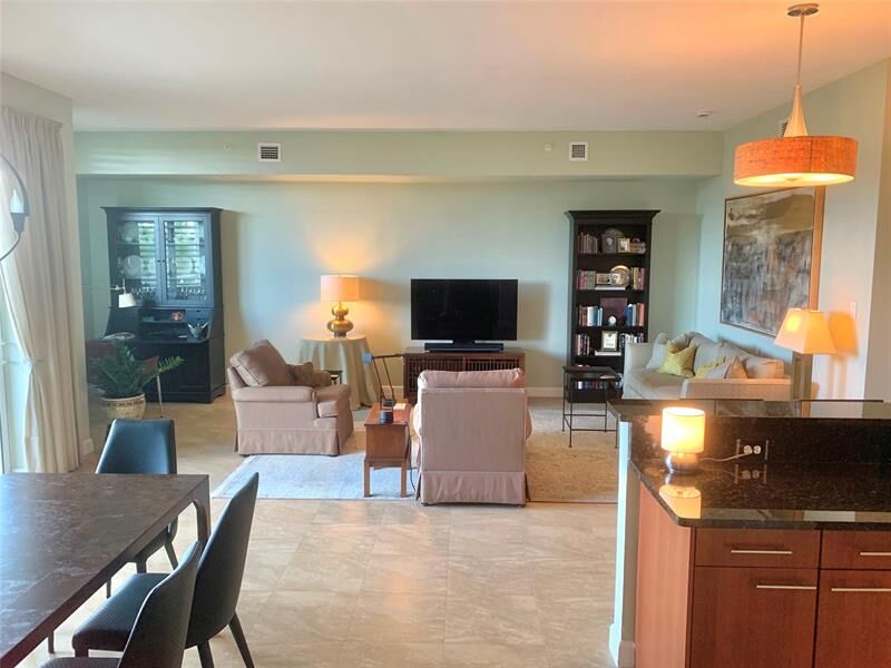 Property Photo:  2301 Wilton Drive R409  FL 33305 