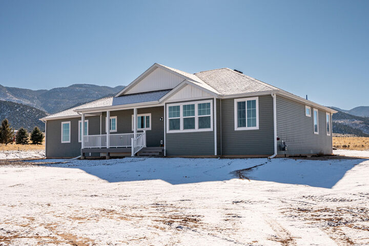 Property Photo: 3505 W Allard Ranch Dr UT 84761