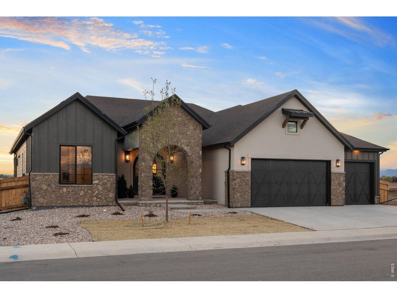 Property Photo: 67 Boxwood Dr CO 80550