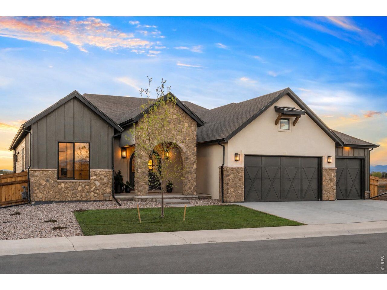 Property Photo: 67 Boxwood Dr CO 80550