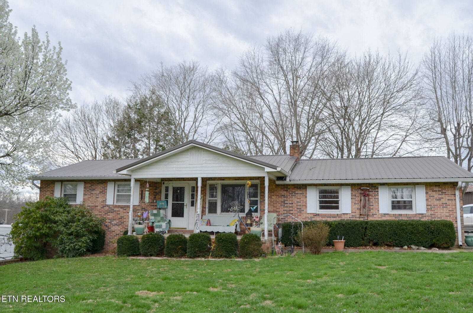 Property Photo: 2620 Deer Lodge Hwy TN 37726