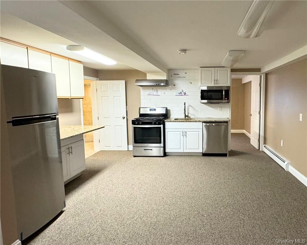 Property Photo: 7 S Madison Avenue 6 NY 10977