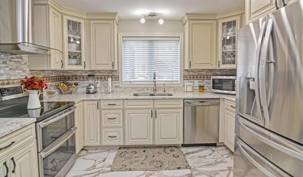 Property Photo:  56 Valley St  MA 02149 