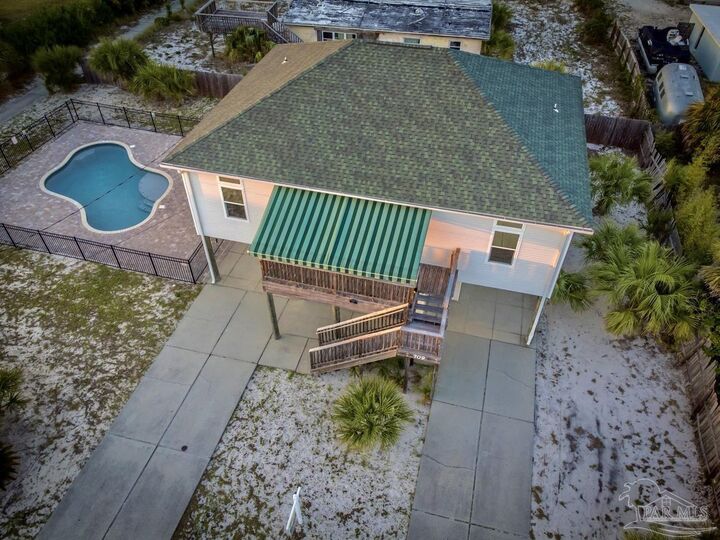 709 Maldonado Dr  Pensacola Beach FL 32561 photo