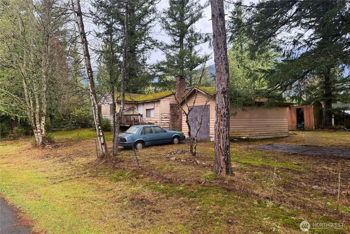 Property Photo:  15625  Larson Place  WA 98251 