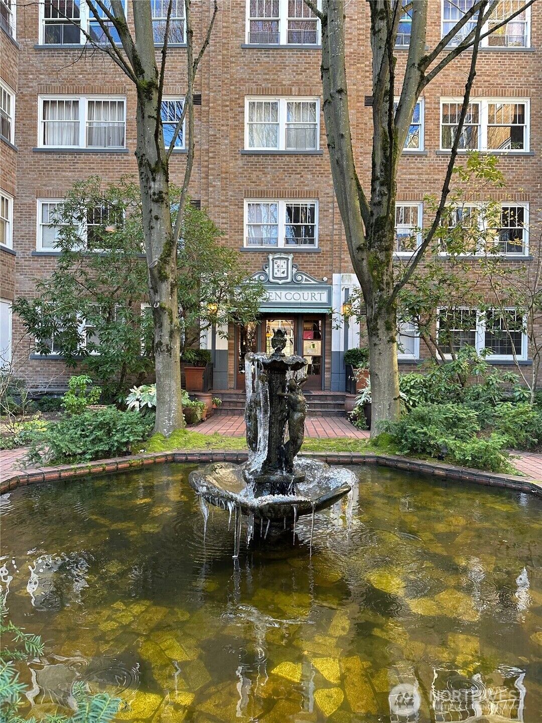 Property Photo: 1631 16th Avenue 119 WA 98122