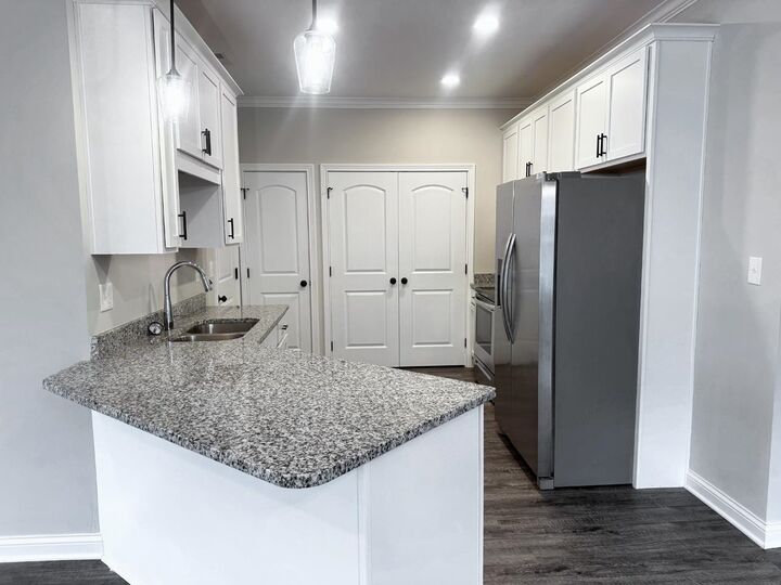 Property Photo:  6533 Fortuna Court  KY 42104 