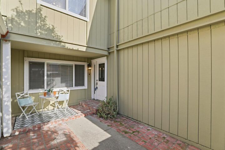 Property Photo:  215 Elm Wood Court  CA 95032 
