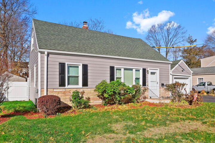Property Photo:  275 Roger Williams Road  CT 06610 