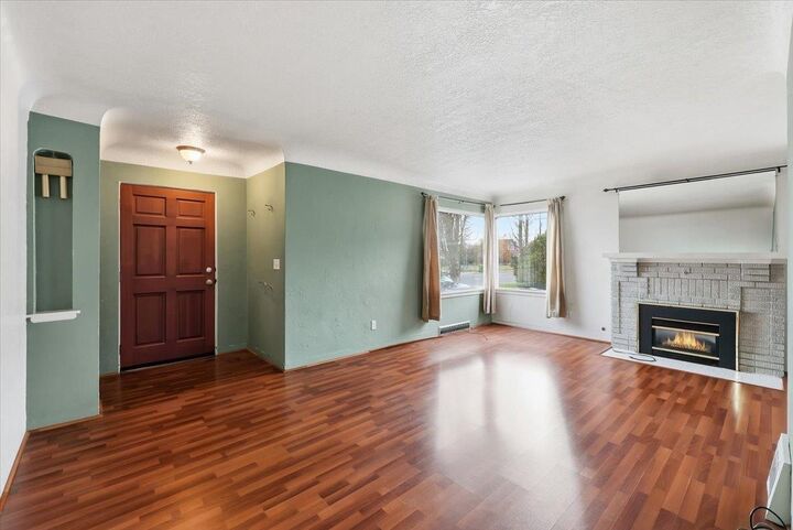 Property Photo: 2607 N Crestline St WA 99207