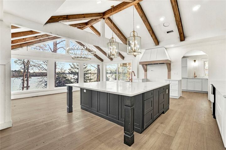 10041 Maughan Trail  Seneca SC 29672 photo