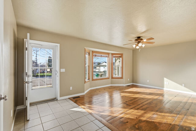 Property Photo:  225 E 1350 N  UT 84043 