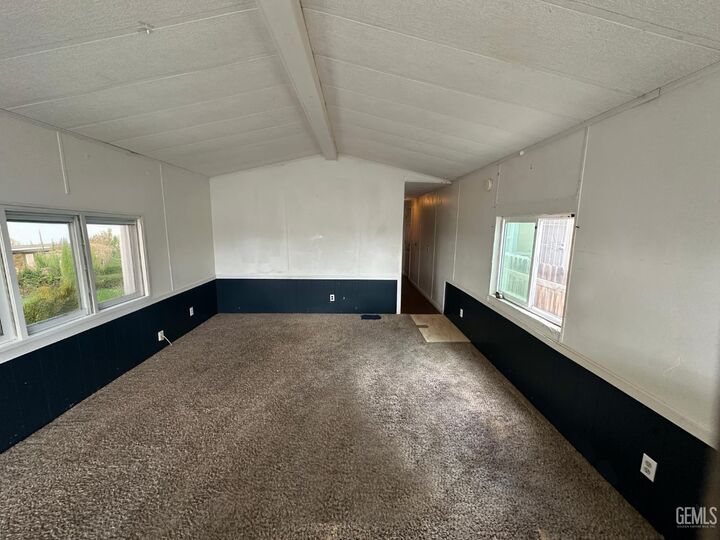 Property Photo:  14035 Rosedale Highway 66  CA 93314 