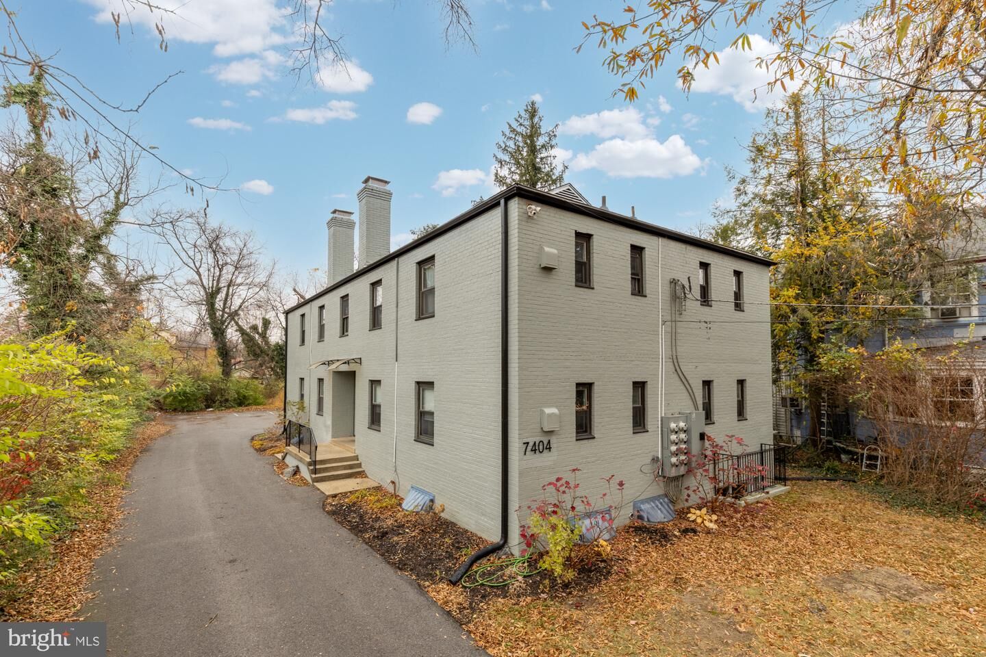 Property Photo: 7404 Columbia Avenue MD 20740