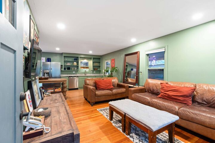 Property Photo:  930 Julia Street  SC 29412 