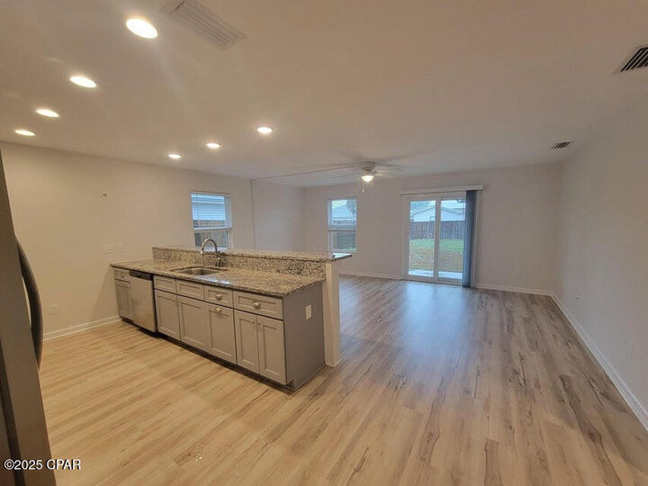 Property Photo: 2512 Shady Oak Court FL 32408