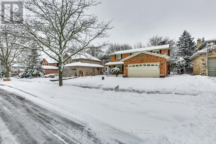 Photo de la propriété:  14 Donnybrook Road  ON N5X 3C8 