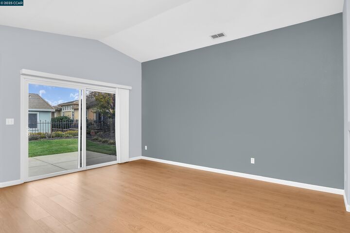 Property Photo: 338 Watson Hollow Dr CA 94571