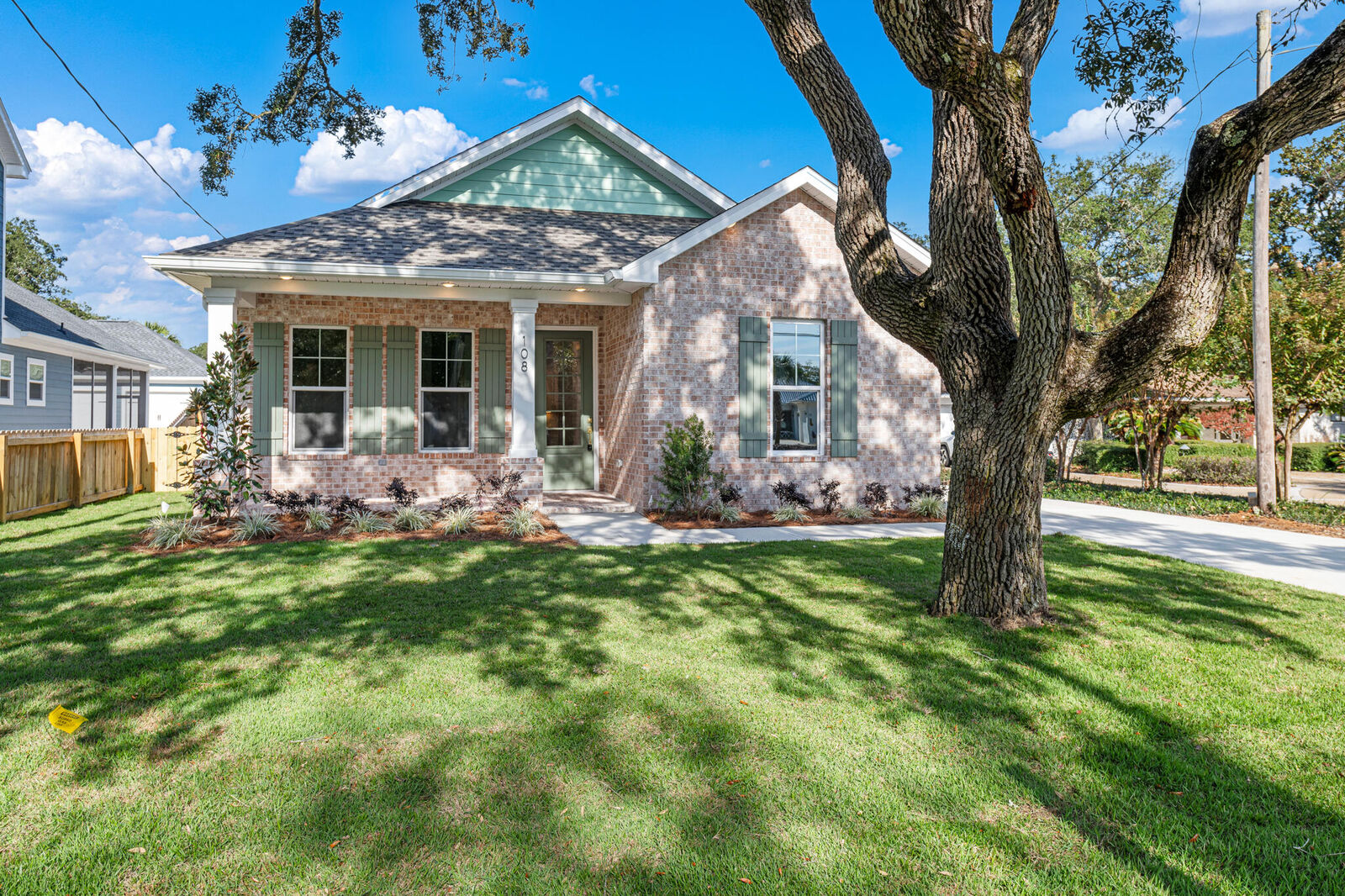 Property Photo:  108 Meigs Drive  FL 32579 