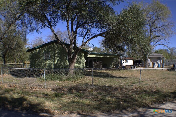 1207 Northpoint Drive  San Marcos TX 78666 photo