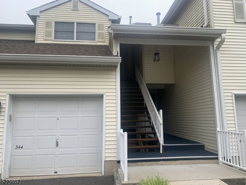 Property Photo: 344 Potomac Dr Ondo 344 NJ 07920