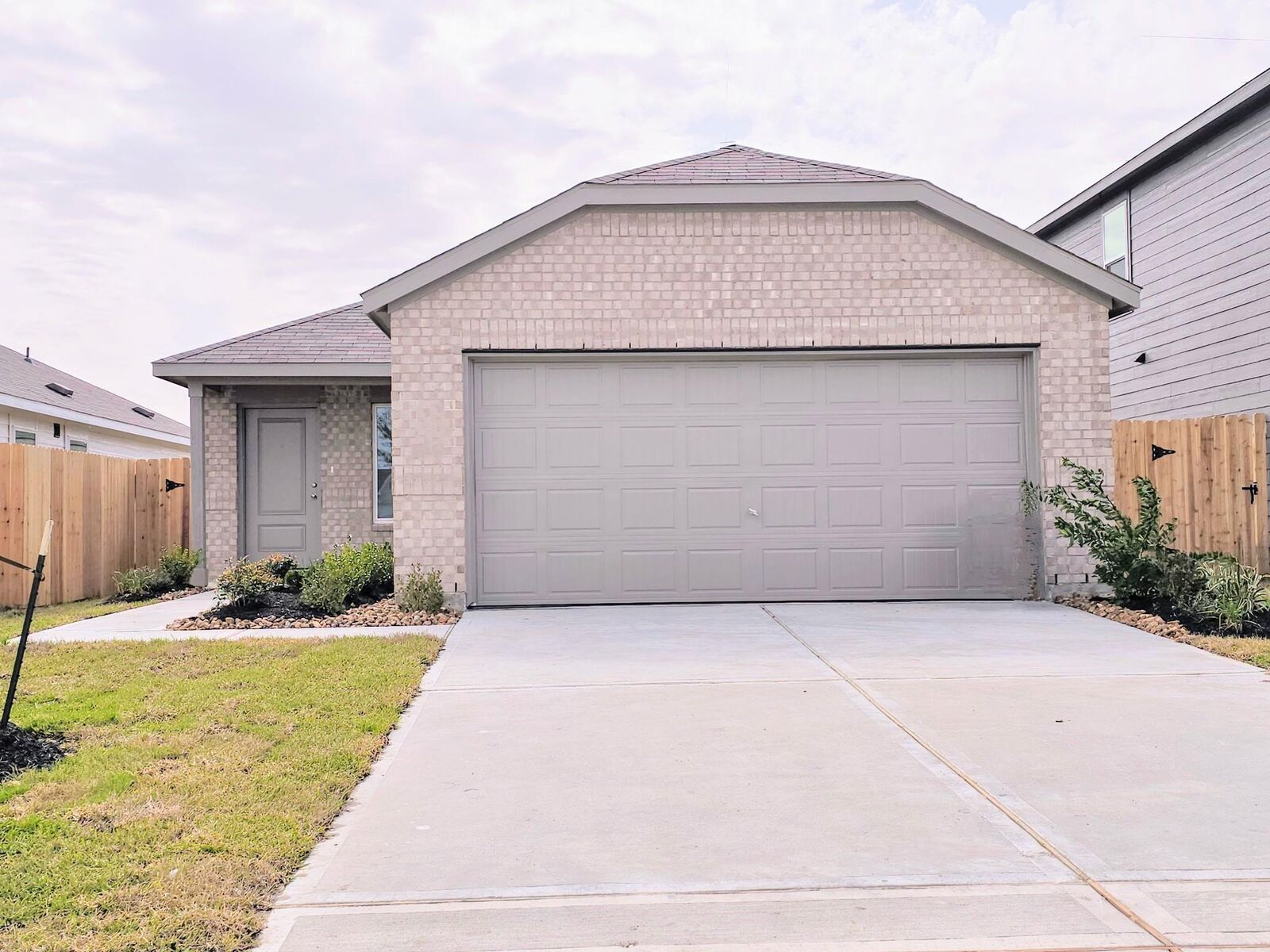 Property Photo:  6297 Alder Creek Court  TX 77354 