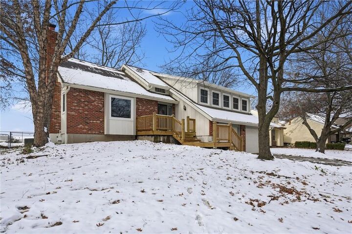 Property Photo: 322 N Cherry Street KS 66030