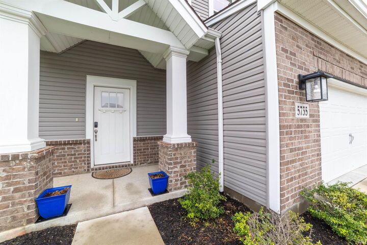 Property Photo: 5735 Brookstone Drive IN 47630