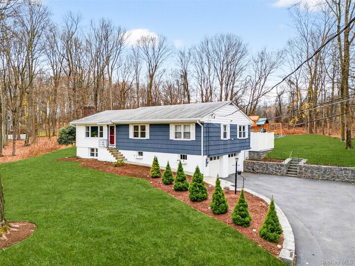 Property Photo:  6 Ichabod Lane  NY 10562 