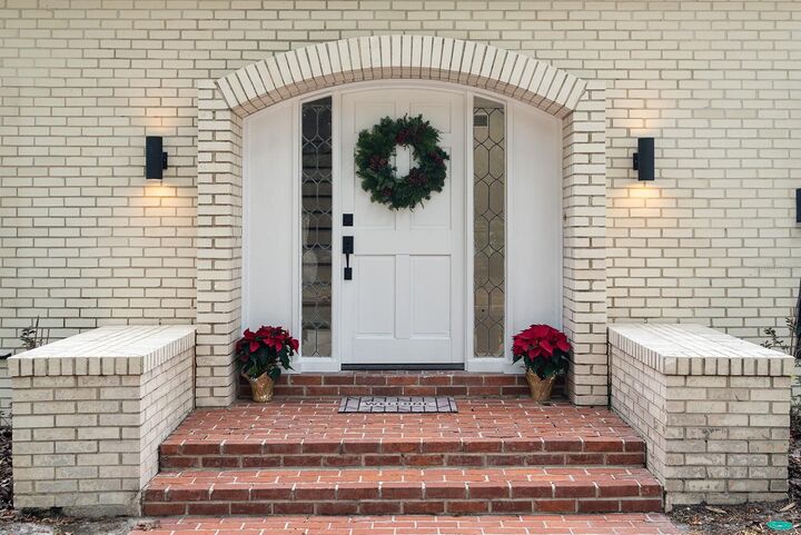 Property Photo: 165 Leslie Lane FL 32746