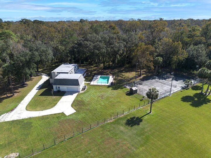 Property Photo:  165 Leslie Lane  FL 32746 