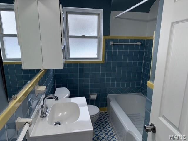 Property Photo:  2820 Ashby Road  MO 63114 