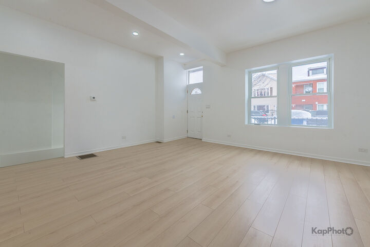 Property Photo:  2139 W 24th Street  IL 60608 