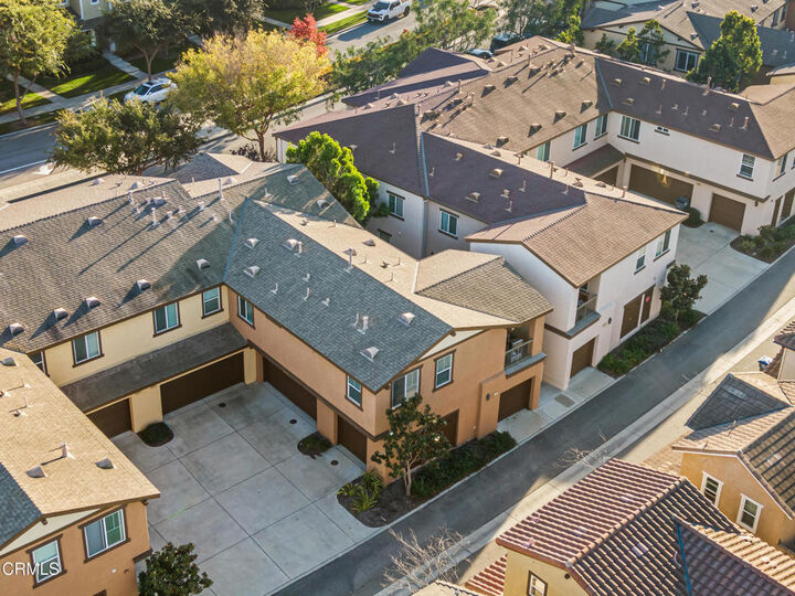 Property Photo:  3241 N Ventura Road  CA 93036 