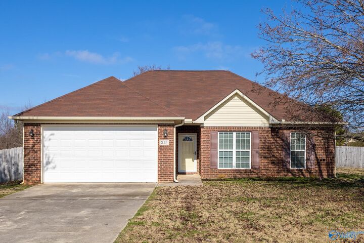 217 Harlans Circle  Huntsville AL 35811 photo