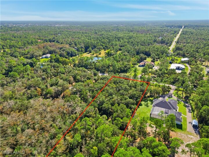 Property Photo: 185 33rd Avenue NW FL 34120