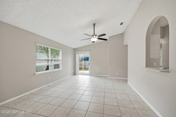 Property Photo:  905 Gavagan Road  FL 32233 