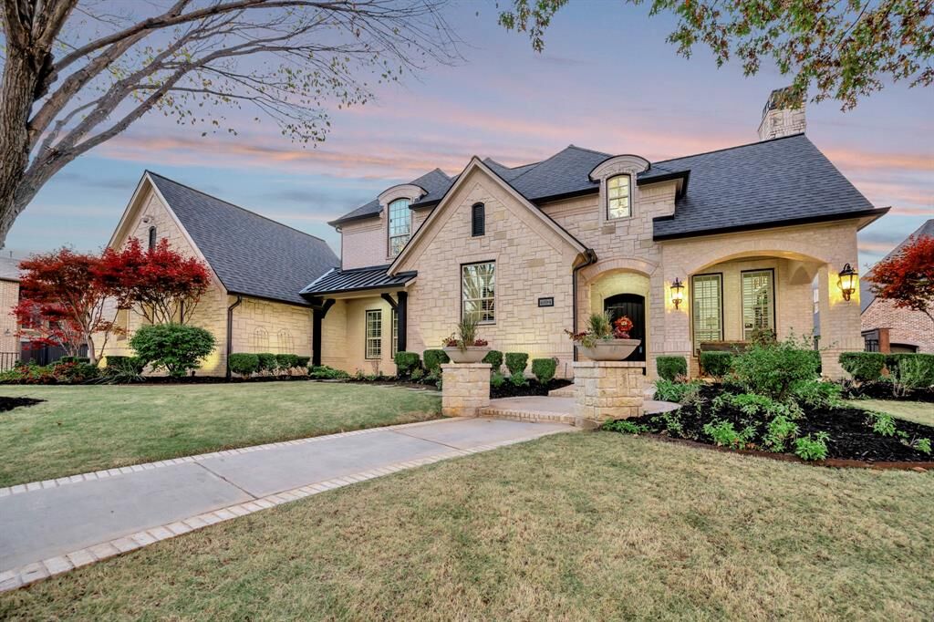 Property Photo:  6104 Burnham Circle  TX 76034 