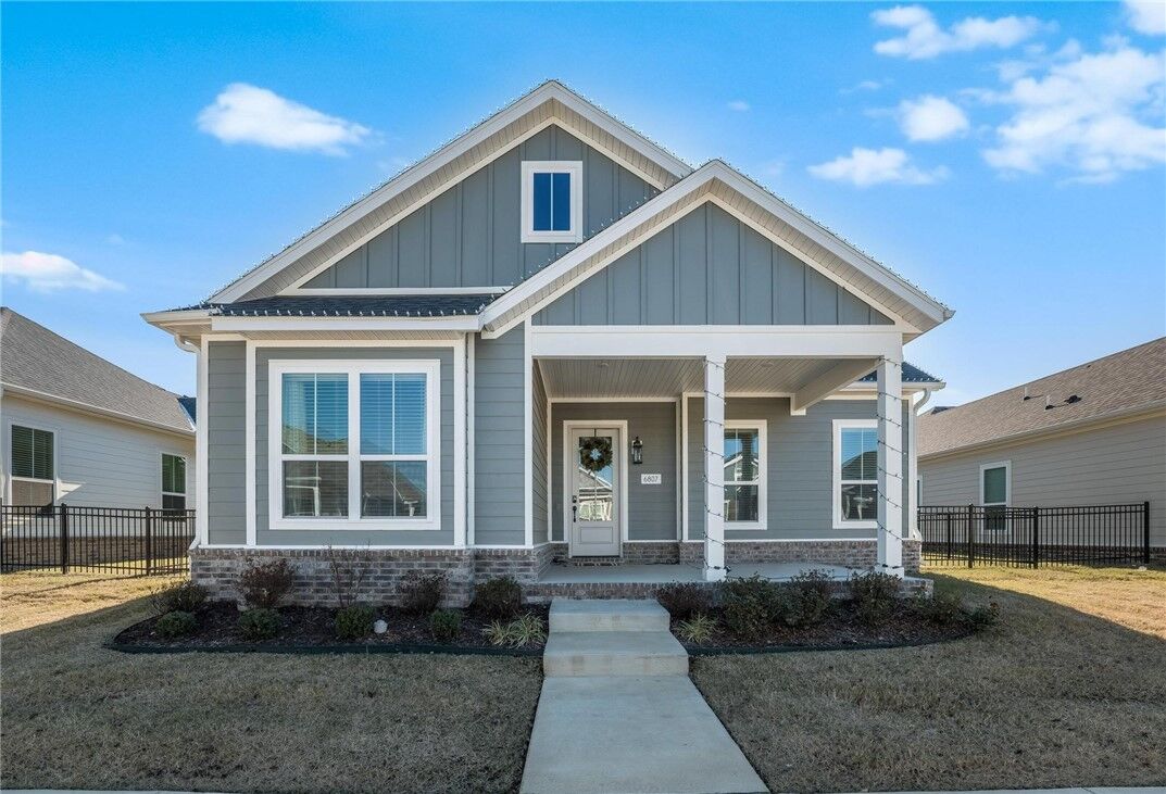 Property Photo:  6807 Autumn Avenue  AR 72762 