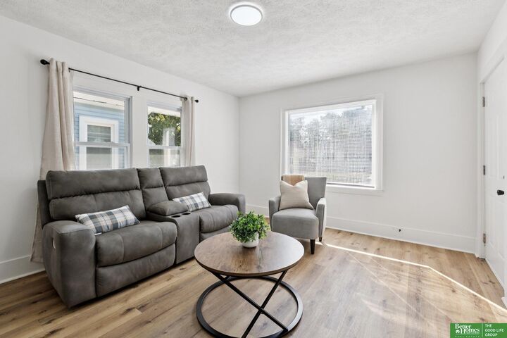 Property Photo: 4234 Pinkney Street NE 68111