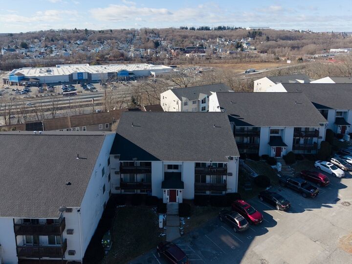 Property Photo:  11B Gibbs Street 28  MA 01607 