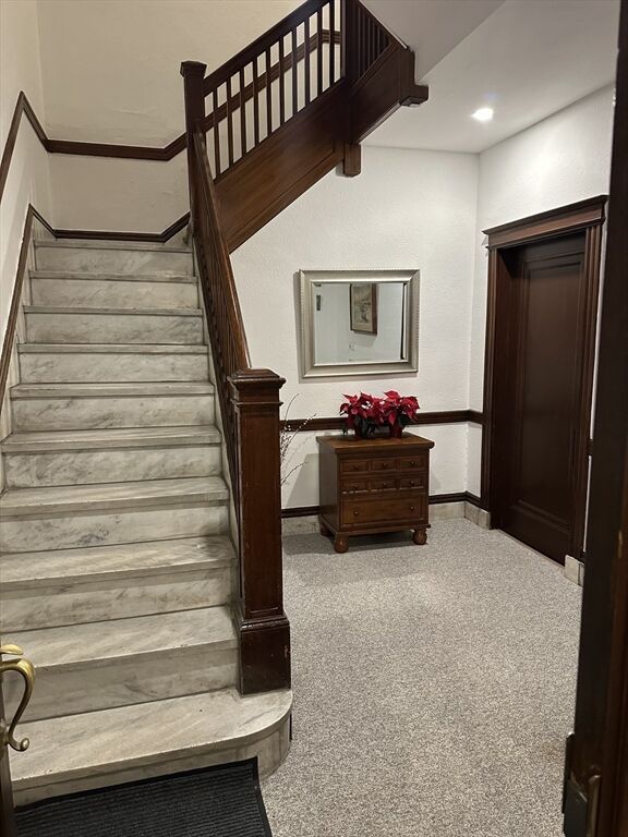 Property Photo:  1521 Beacon St 1  MA 02446 