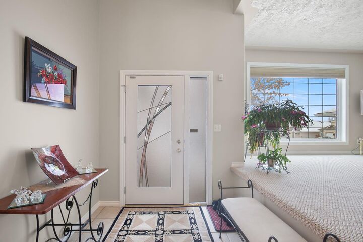 Photo de la propriété:  5 Atlee Close  AB T4R 2L9 