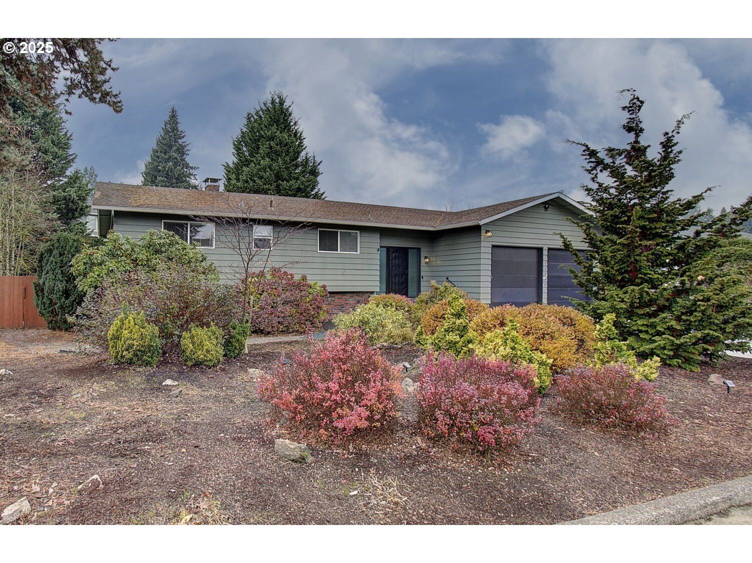 Property Photo:  12000 NW 9th Ave  WA 98685 
